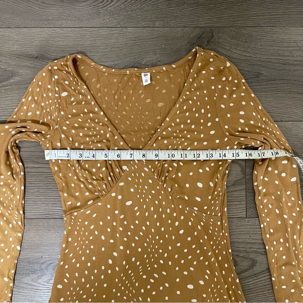 Long Sleeve Mustard Color Dress with Dots All Over Size S - Picture 7 of 10